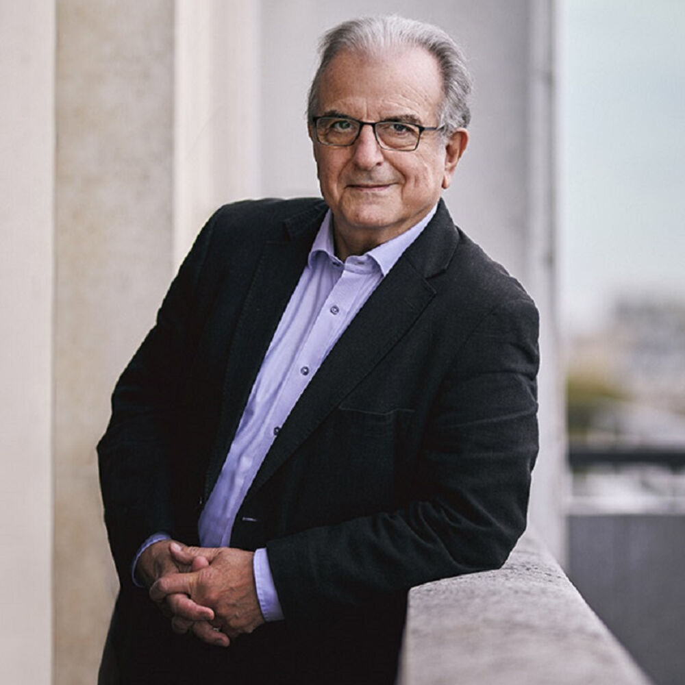 Picture of René Massis