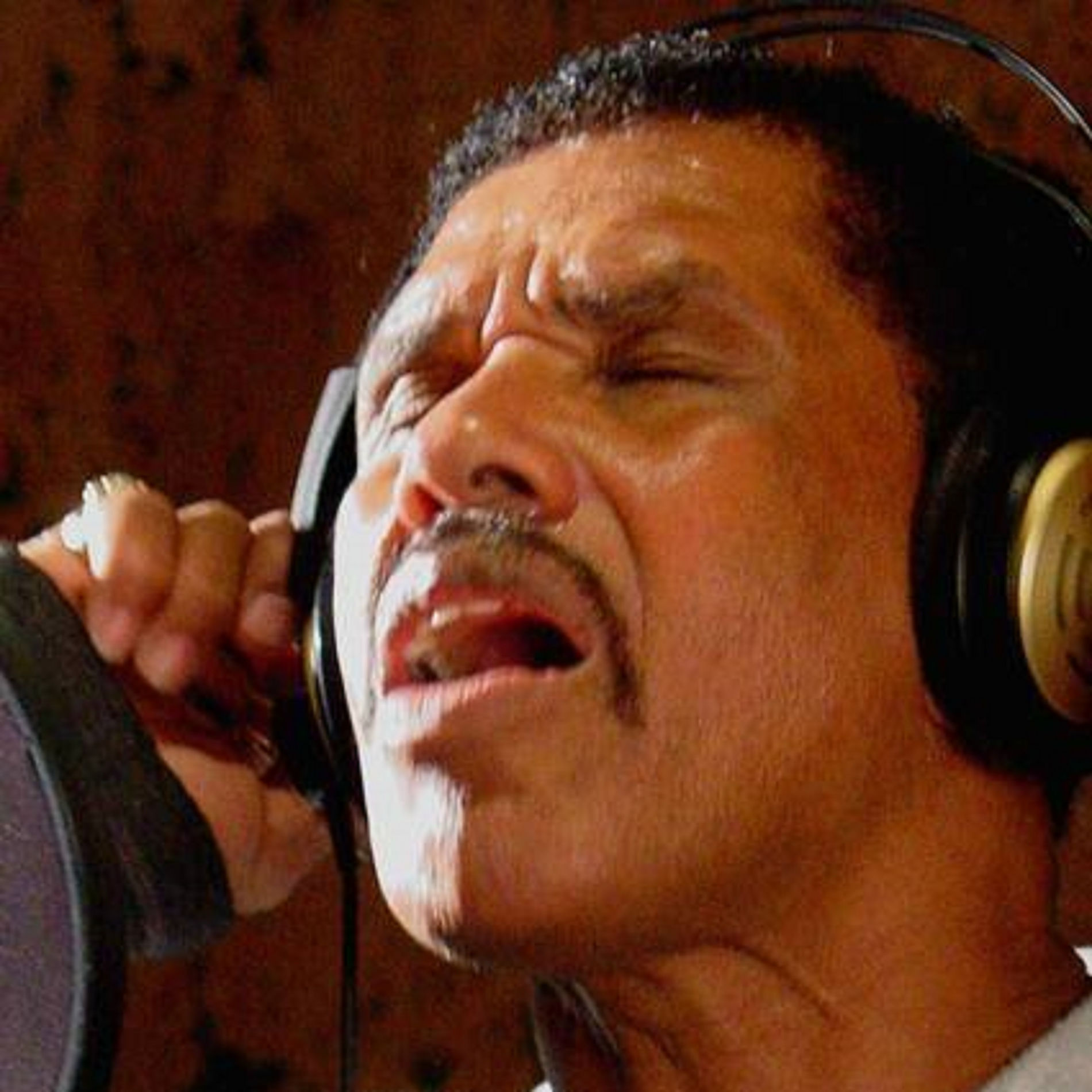 Winston Francis: albums, songs, concerts | Deezer