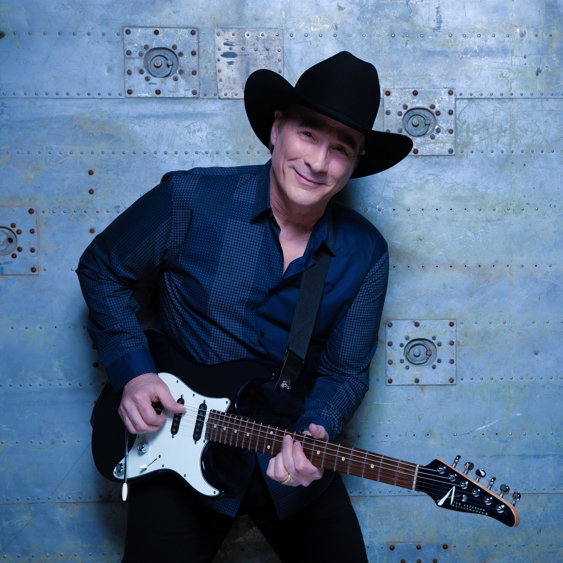 Artist picture of Clint Black