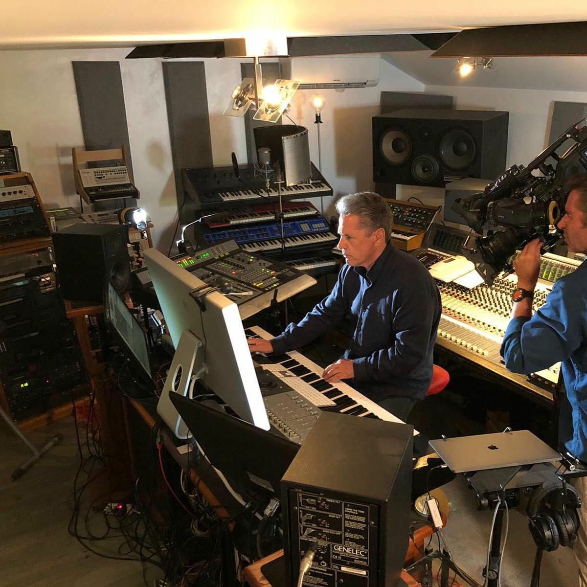 Artist picture of Gazebo