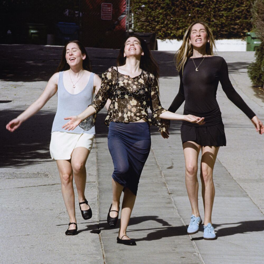 Picture of HAIM