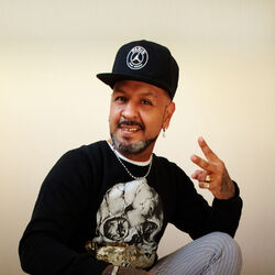 Picture of Viru Kumbieron