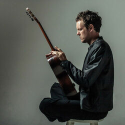 Picture of Derek Gripper
