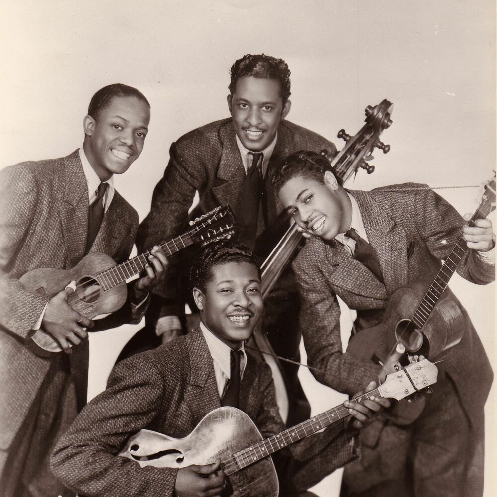 Picture of The Cats And The Fiddle