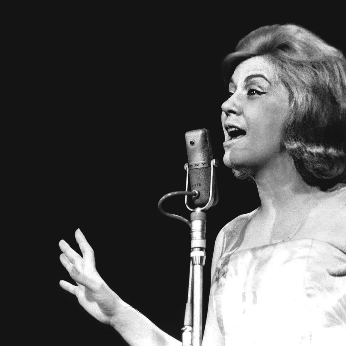 Helen Merrill