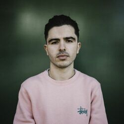Picture of Jullian Gomes