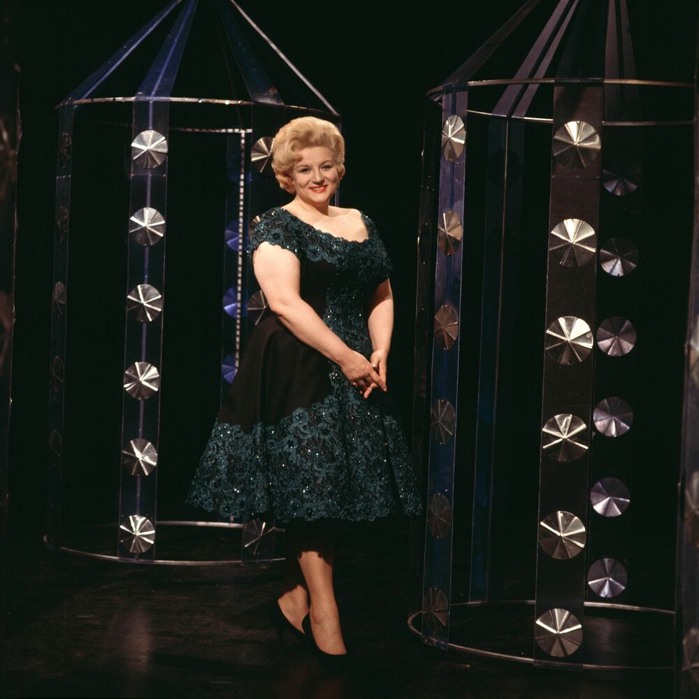 Picture of Anne Shelton