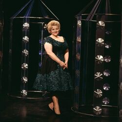 Picture of Anne Shelton