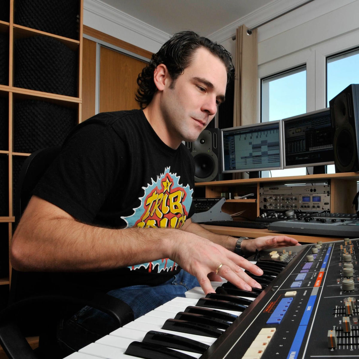 Artist picture of Ian Carey