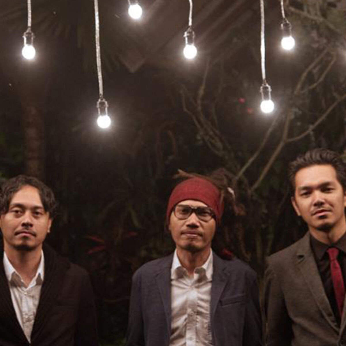 Artist picture of Dialog Dini Hari