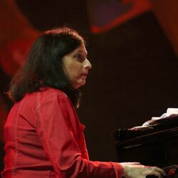 Picture of Renee Rosnes