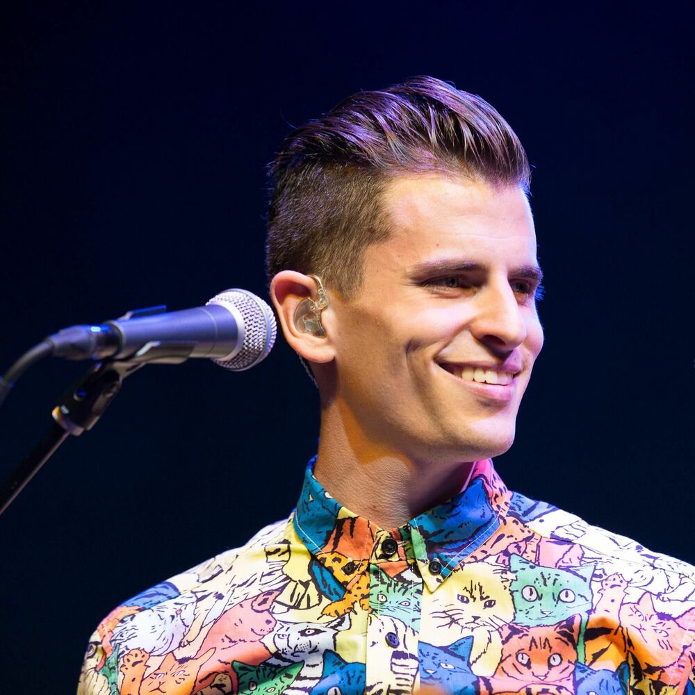 Picture of Mike Tompkins