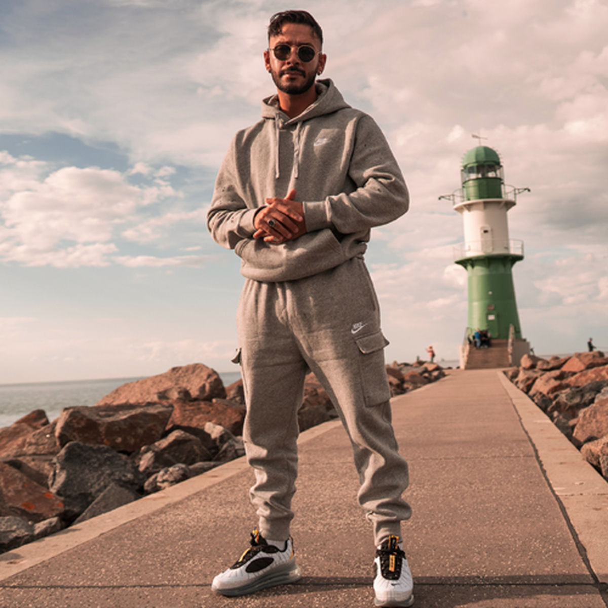 Artist picture of Deno419