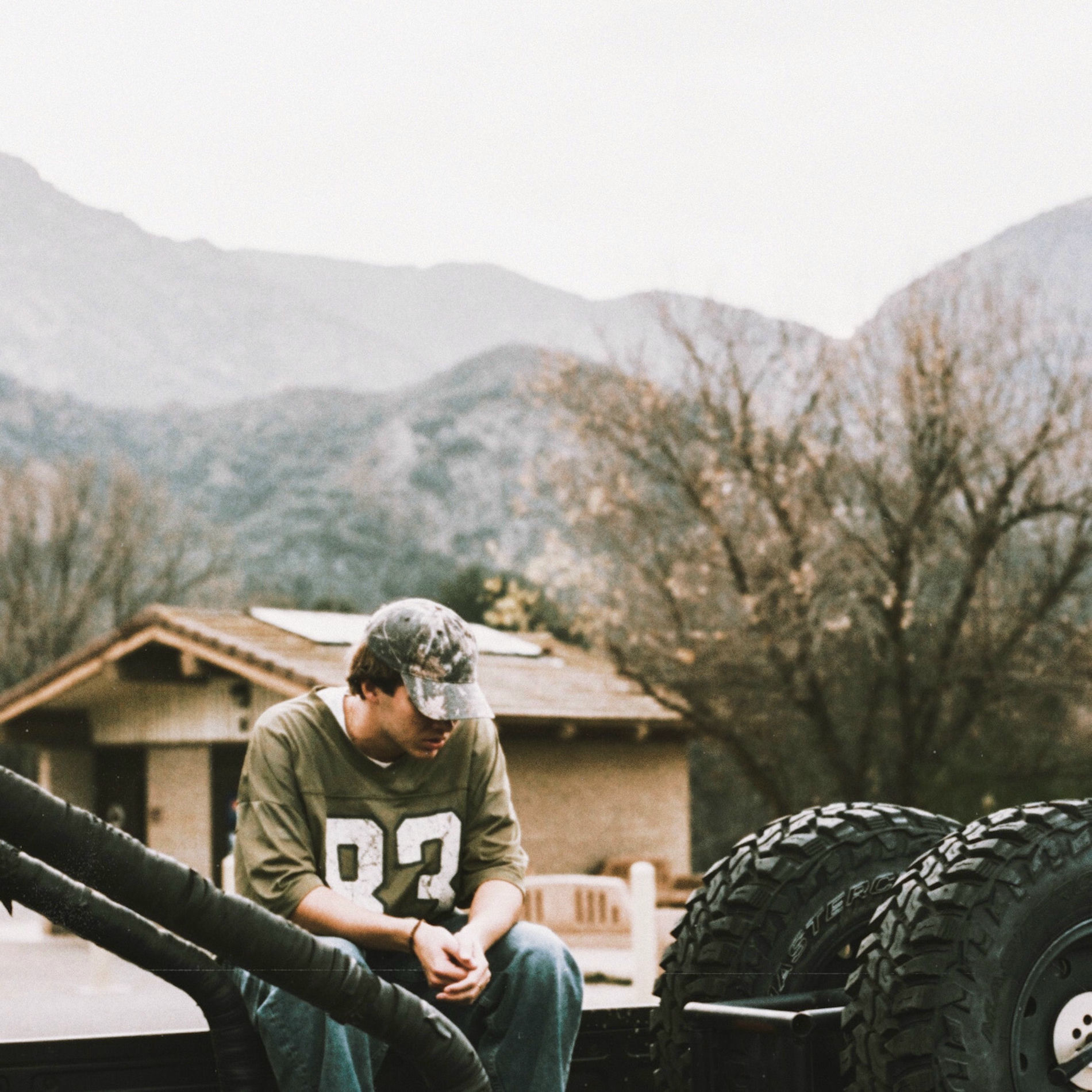 Artist picture of asiris