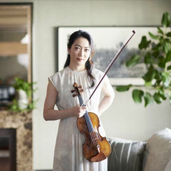 Akiko Suwanai