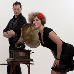 Picture of Juli Fabian & Zoohacker