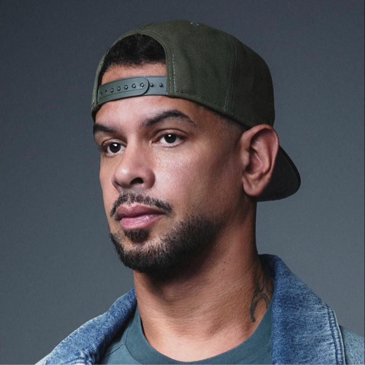 Artist picture of MK