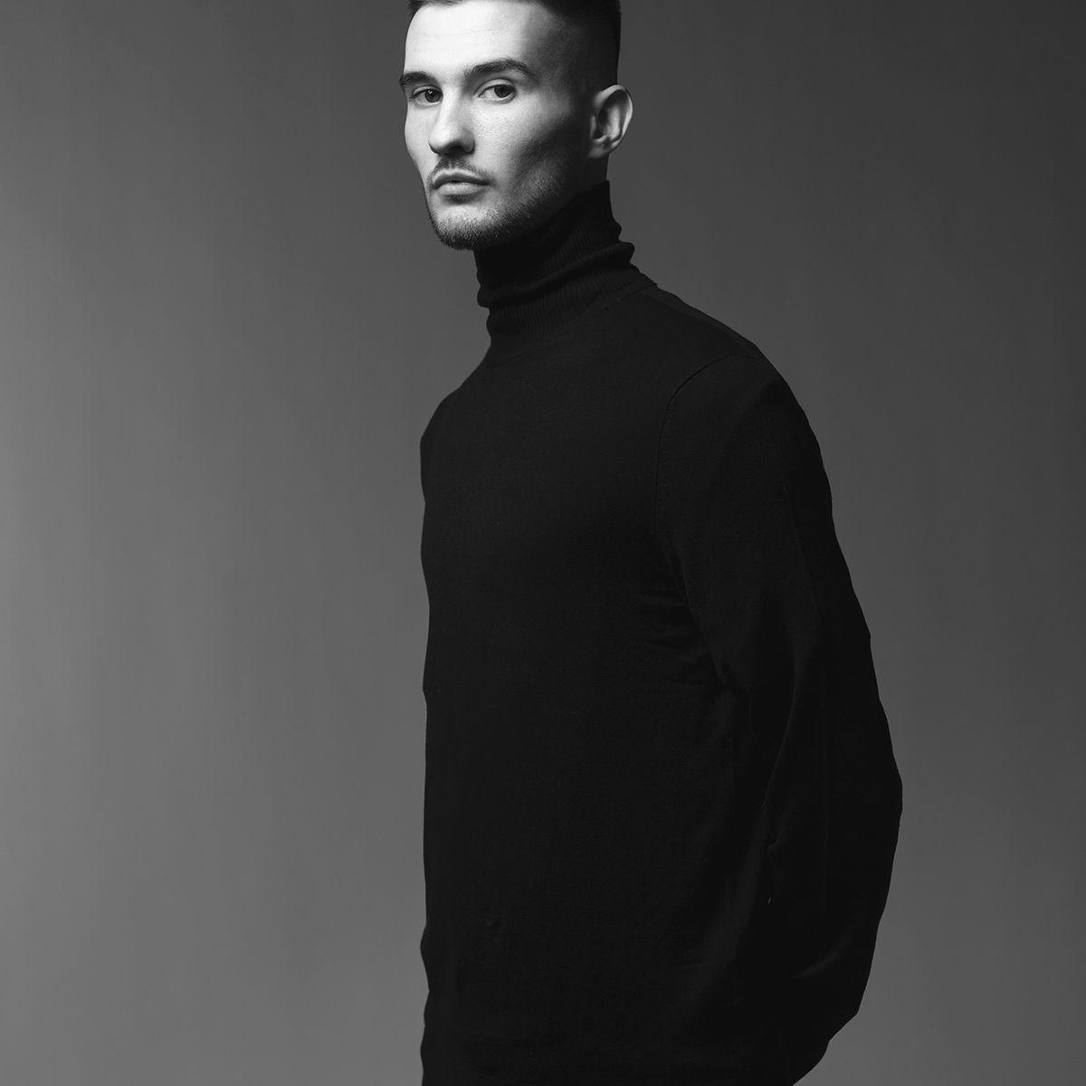 Artist picture of Arnon