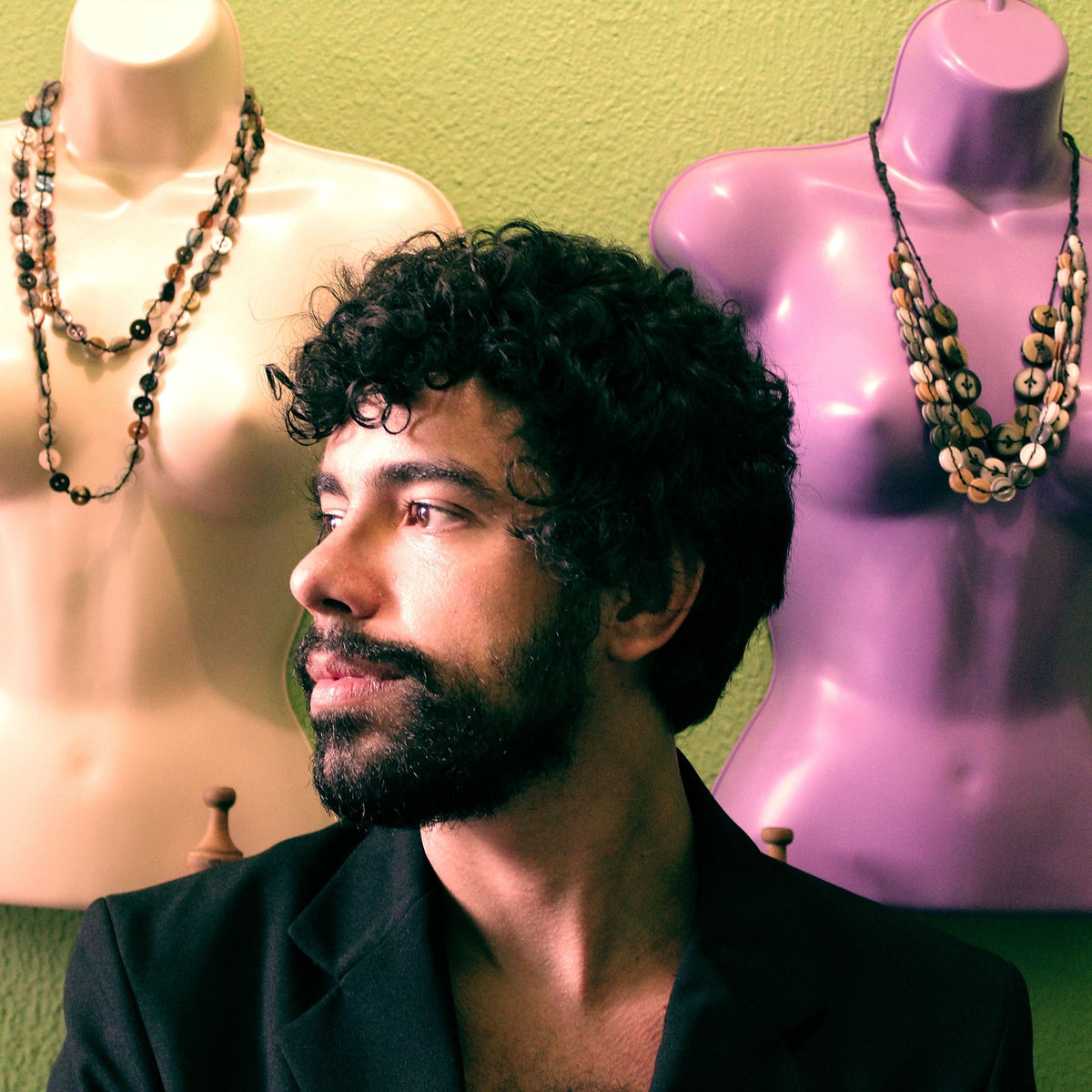 Artist picture of Caio Castelo