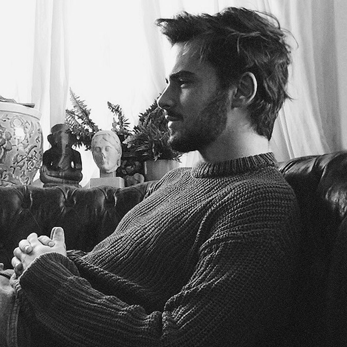 Artist picture of Lonepsi