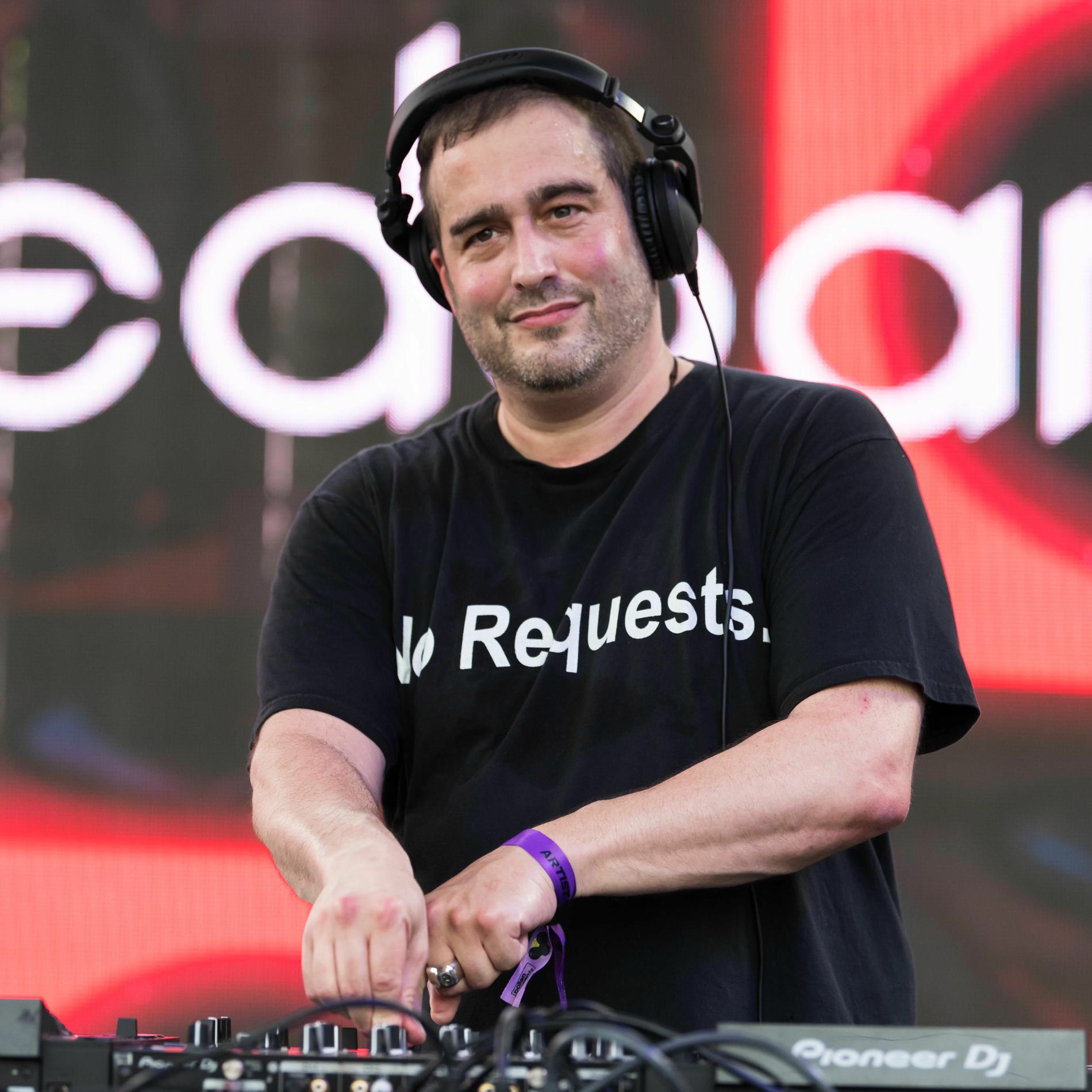 Artist picture of Todd Edwards