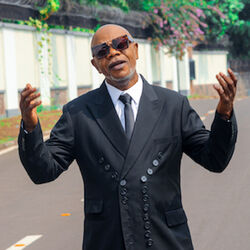 Picture of Bozi Boziana