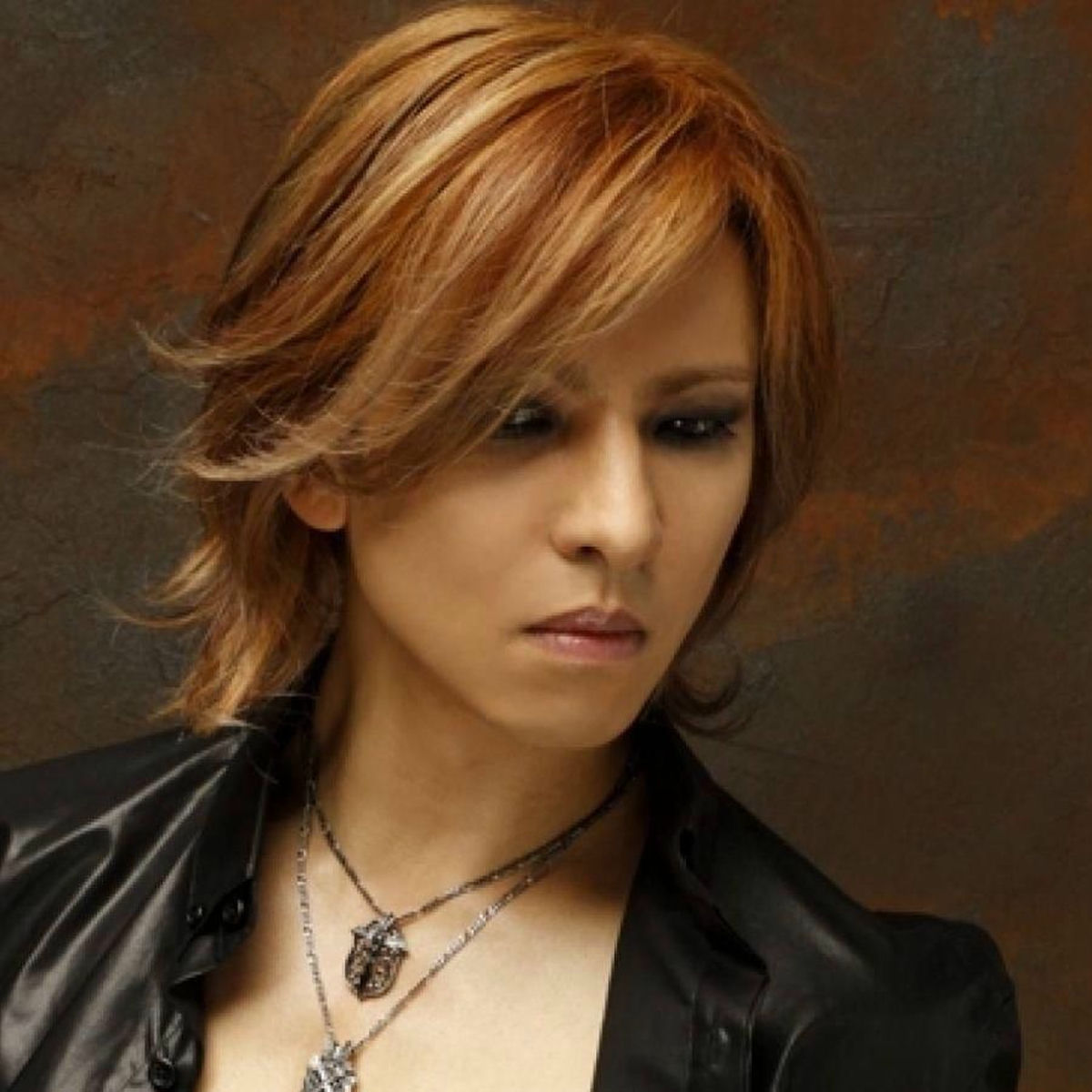 Artist picture of Yoshiki