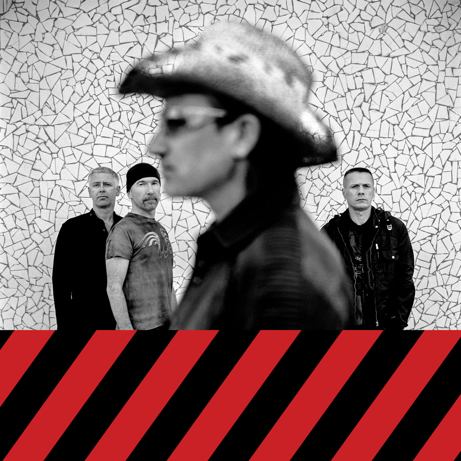 U2.COM 歌詞ブック&Live At The Apollo2018 U2.COM 歌詞ブック&Live At The Apollo2018 - メルカリ