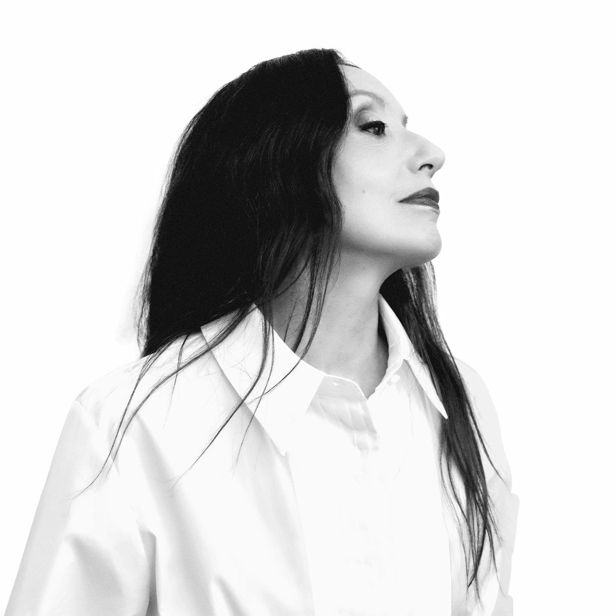 Artist picture of Luz Casal