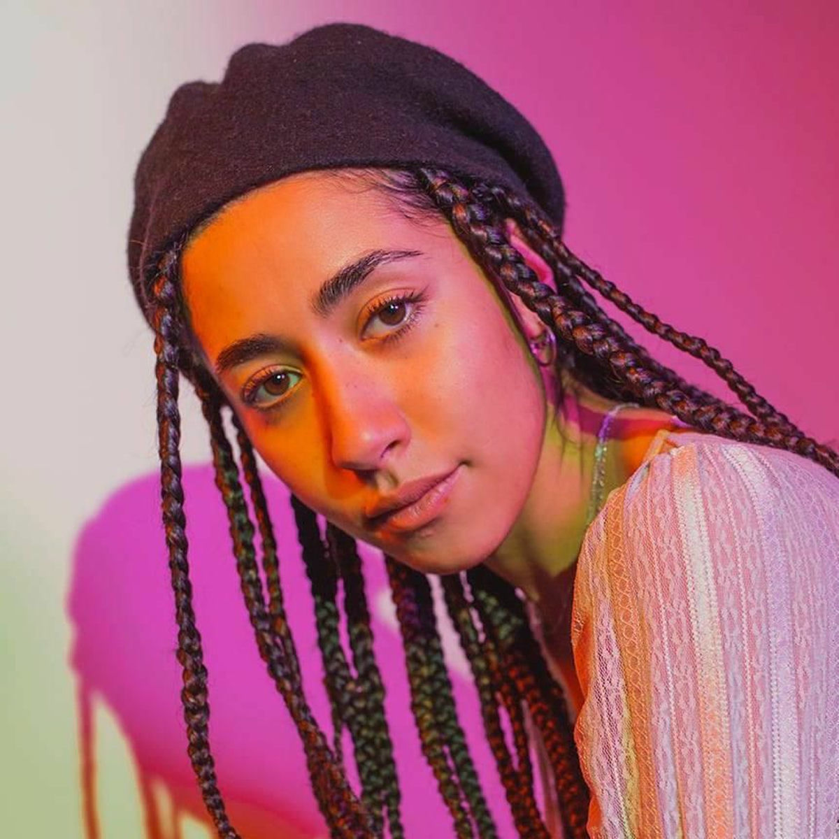 Artist picture of douniah