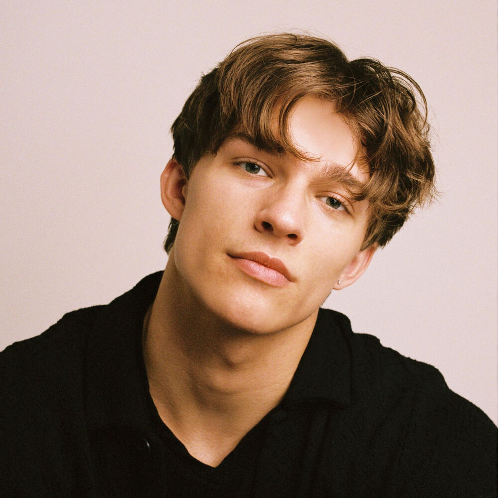 Picture of Alex Sampson