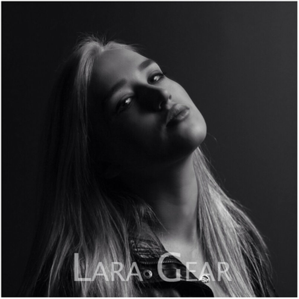 Picture of Lara Gear