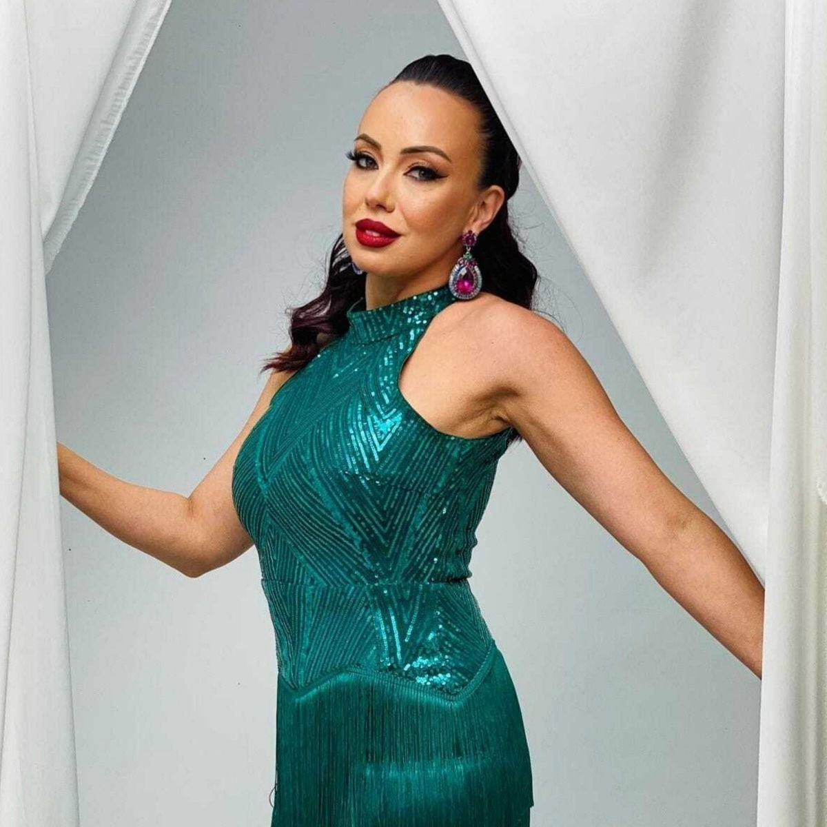 MIRA: albums, songs, concerts | Deezer