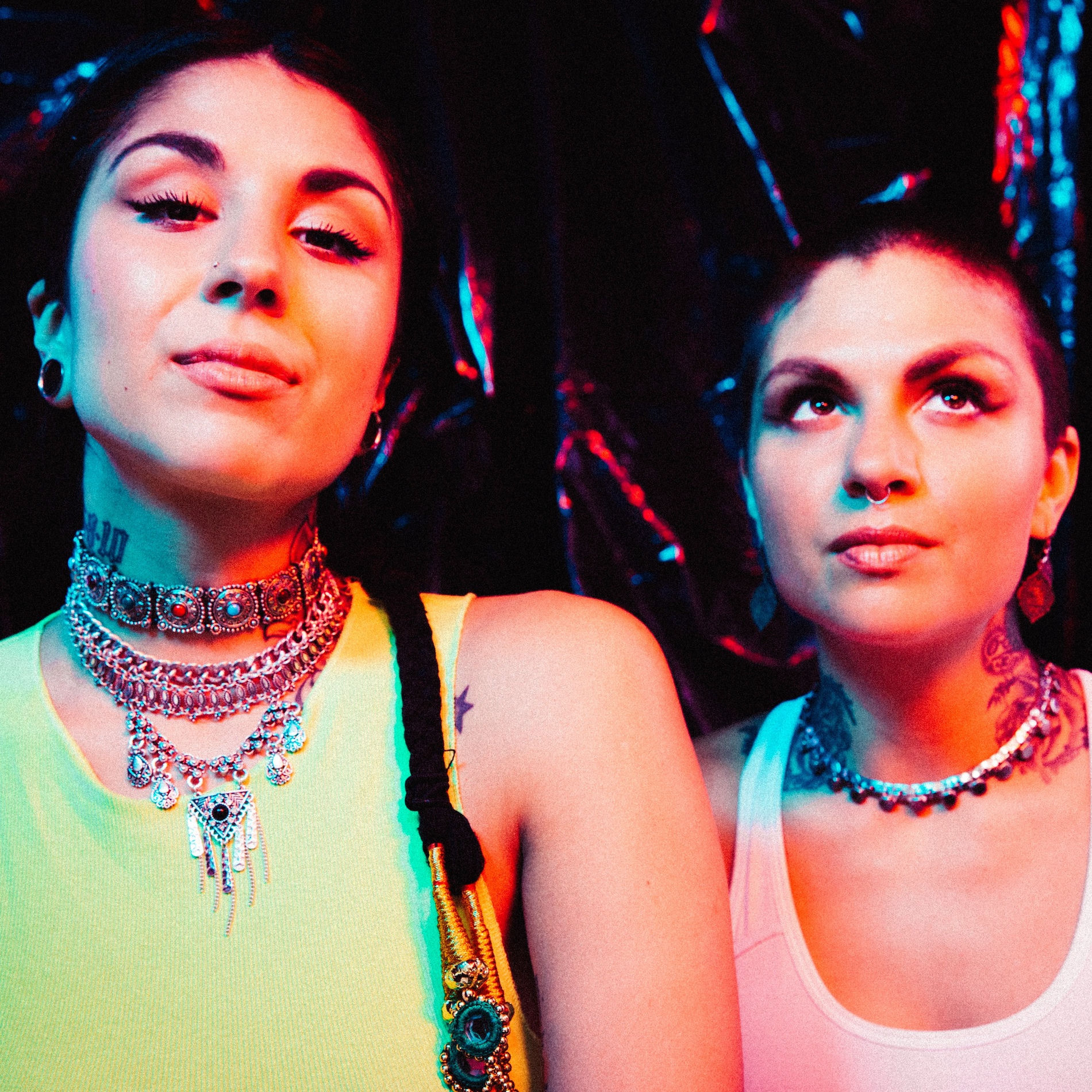 Artist picture of Krewella