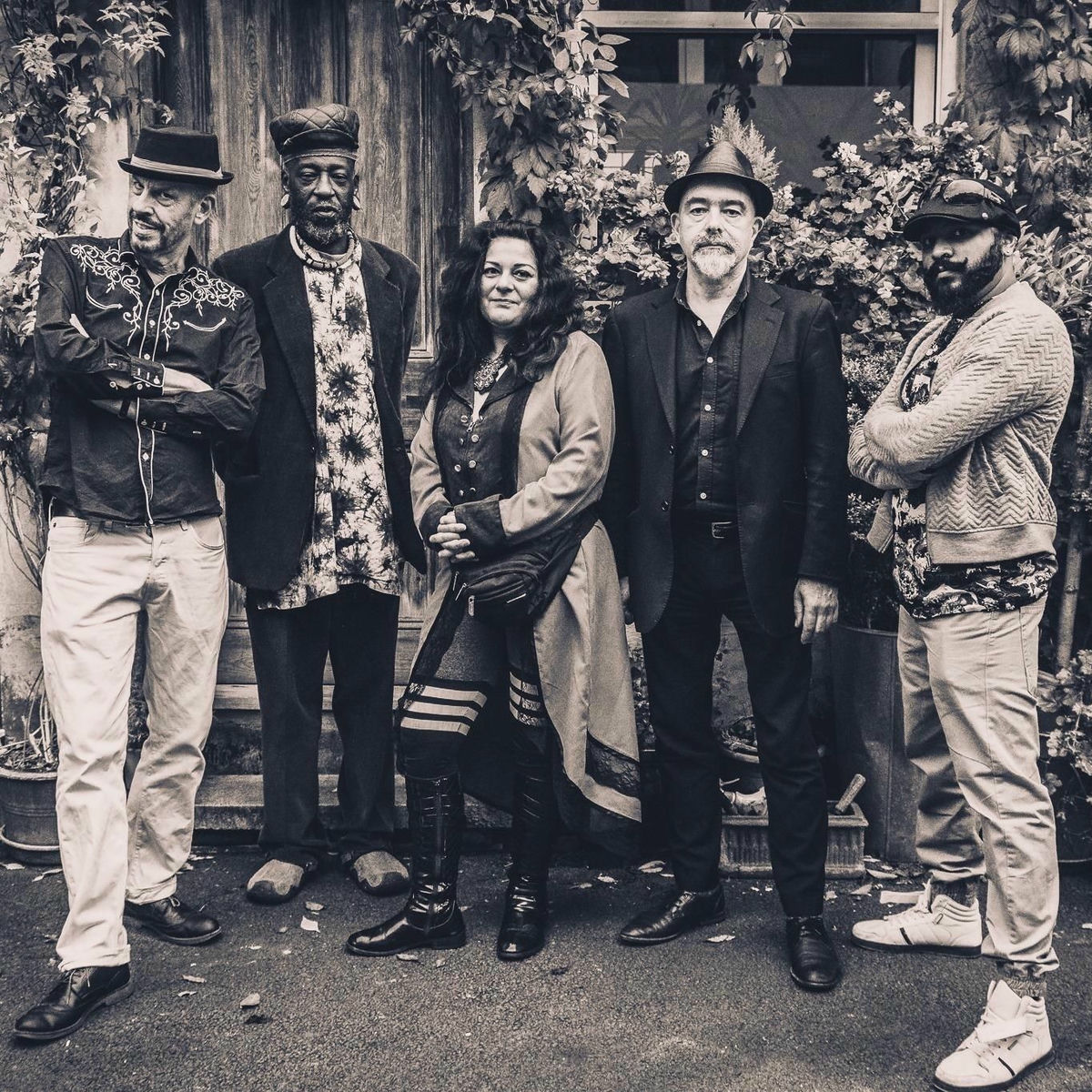 Artist picture of Transglobal Underground
