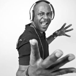 Picture of DJ Spen