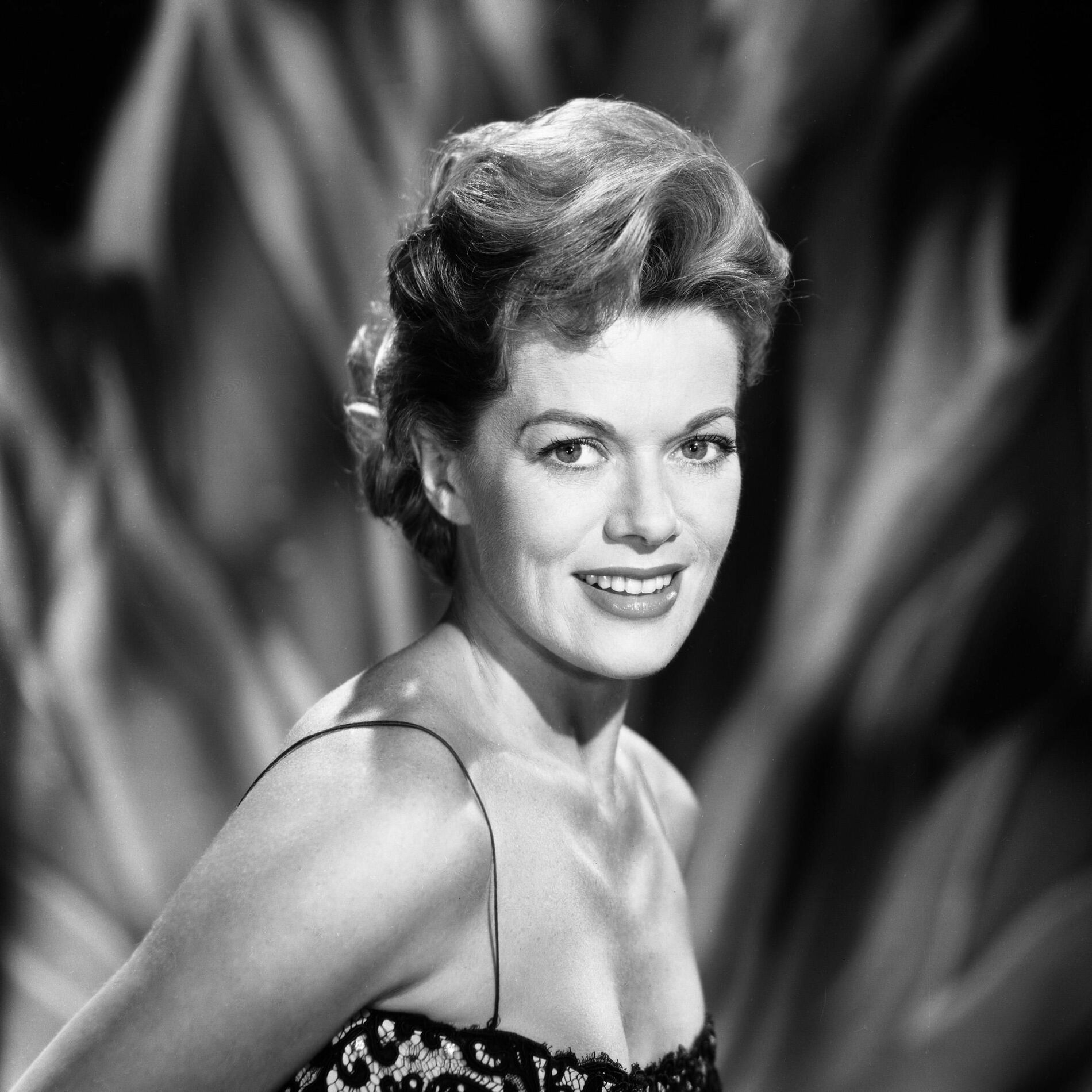 Artist picture of Janis Paige