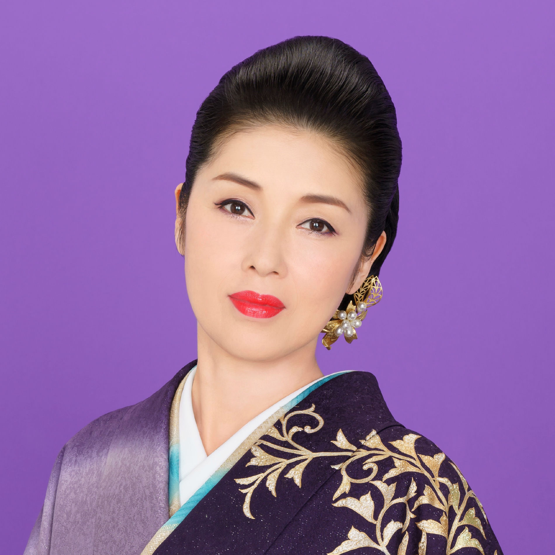 Ayako Fuji: albums, songs, concerts | Deezer