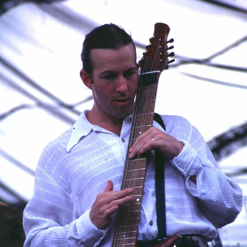 Picture of Trey Gunn