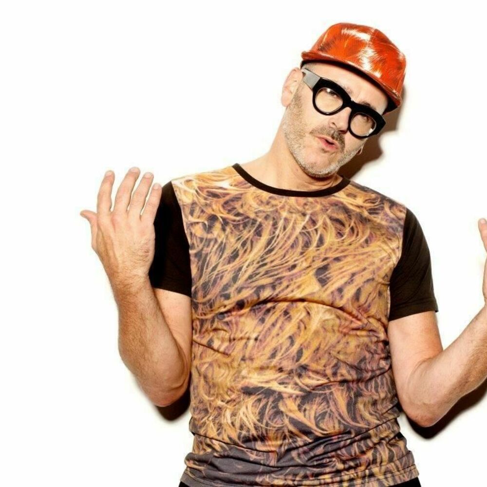 Picture of Larry Tee