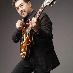 Picture of Kazumi Watanabe