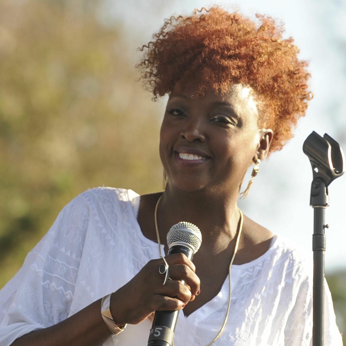 Artist picture of Conya Doss