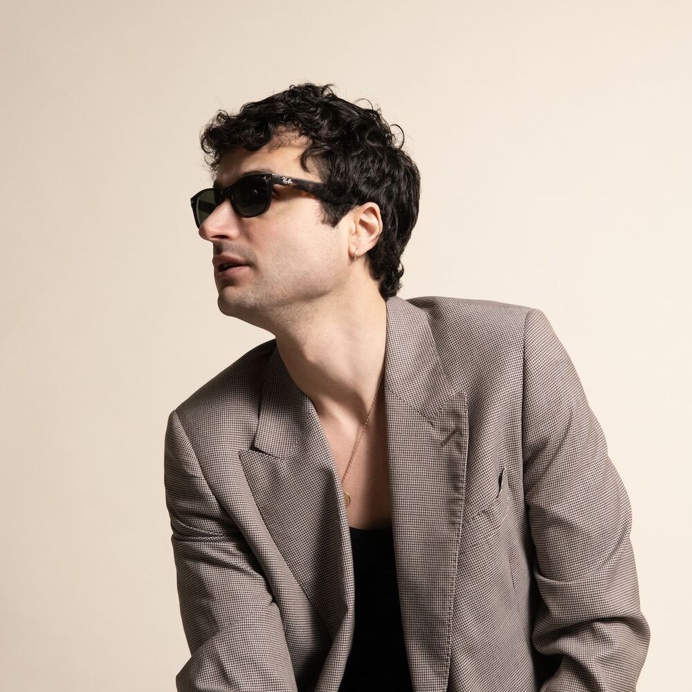 Photo de l'artiste Adrien Gallo