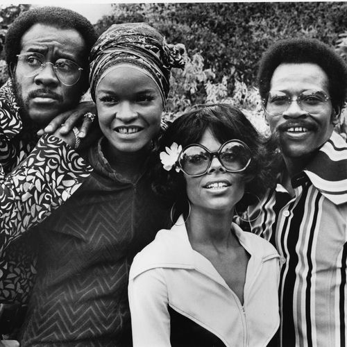 The Friends Of Distinction: albums, songs, concerts | Deezer