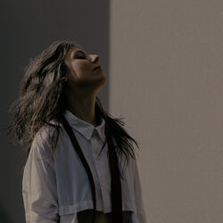 Picture of Julia Holter