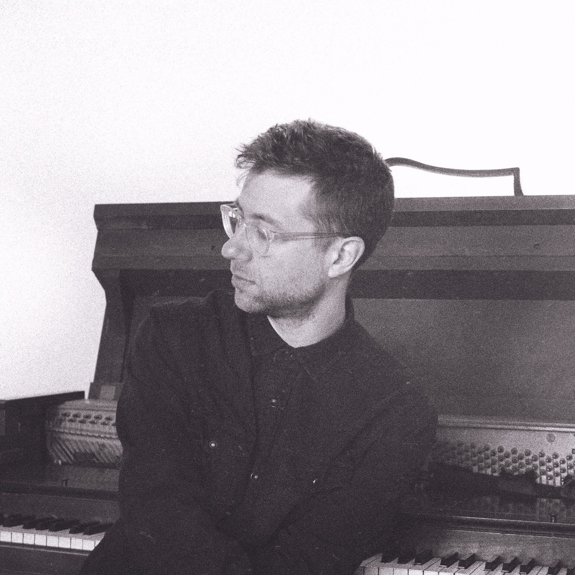 Artist picture of Blurstem
