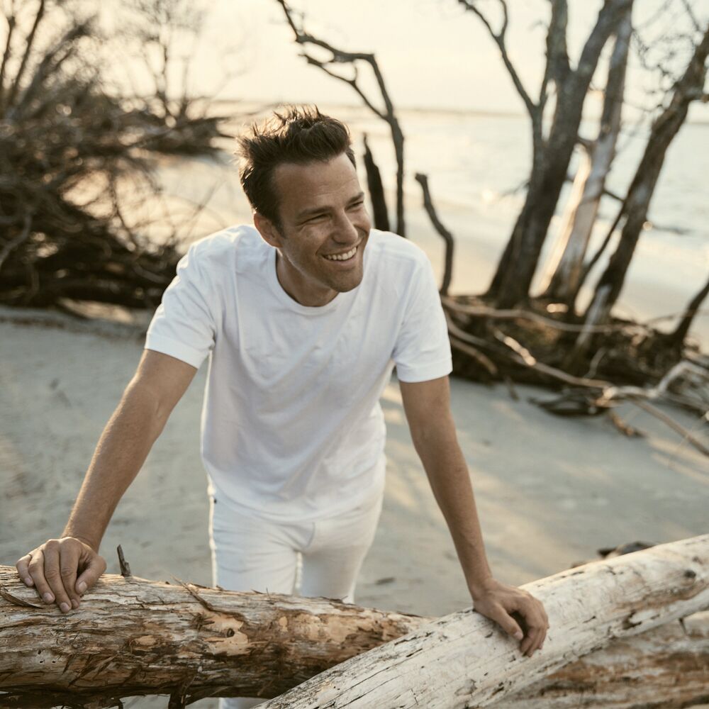 Picture of Todd Carey