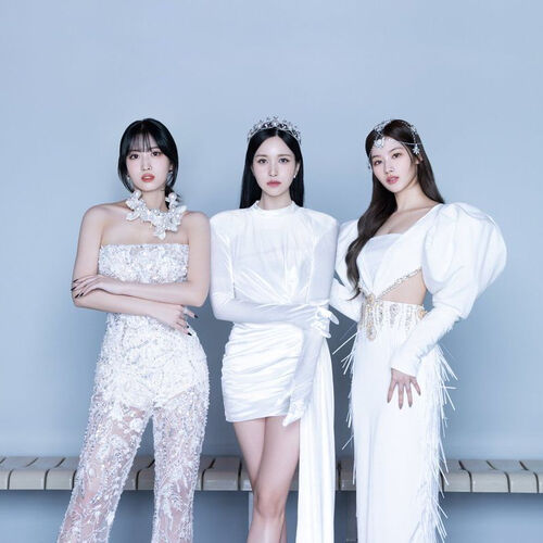 MISAMO: albums, songs, concerts | Deezer