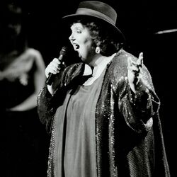 Picture of Rita MacNeil