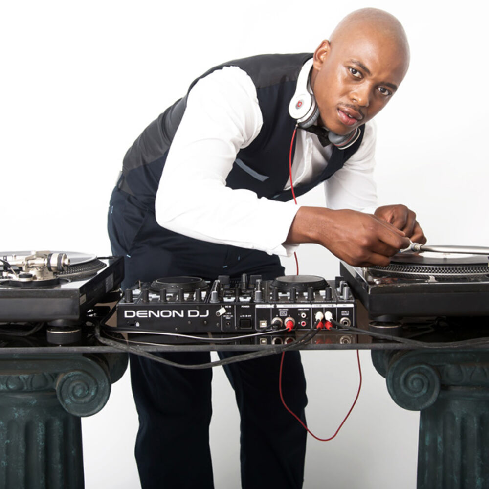 Picture of Mobi Dixon